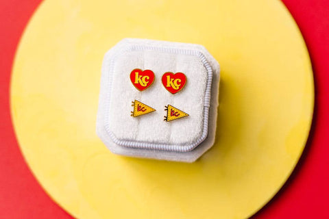 Kansas City Chiefs Heart Stud Earrings